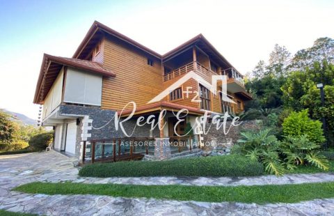 Villa DS, Jarabacoa